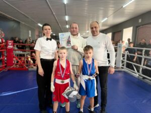 С НОВЫМ ГОДОМ, МАЛЕНЬКИЕ БОЙЦЫ!