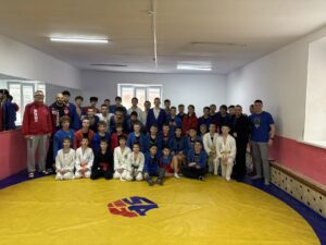 Самбо «Машгородок» и военно — патриотический клуб «Барс»